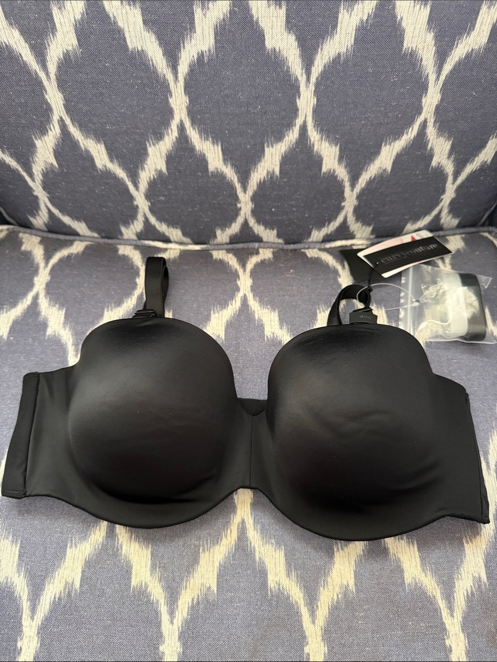 Curvy Couture Black Convertible Strapless Bra